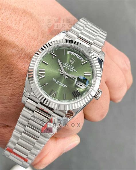 rolex day date 40 white gold olive dial